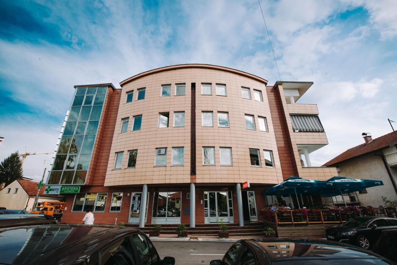 Apartman Oaza Banja Luka Exterior foto